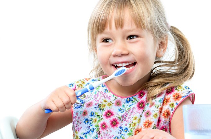  Prevent dental decay with fluoride therapy