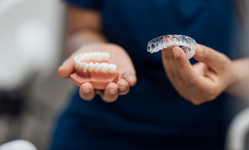Clear Aligners vs Braces: Which Orthodontic Solution Is Right for You? Clear Aligners vs Braces: Which Orthodontic Solution Is Right for You?